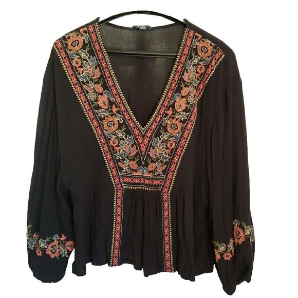 American Eagle Top Black Bell Sleeve Floral Embroidered Boho Gauzy Peasant Sz XL - Picture 1 of 8